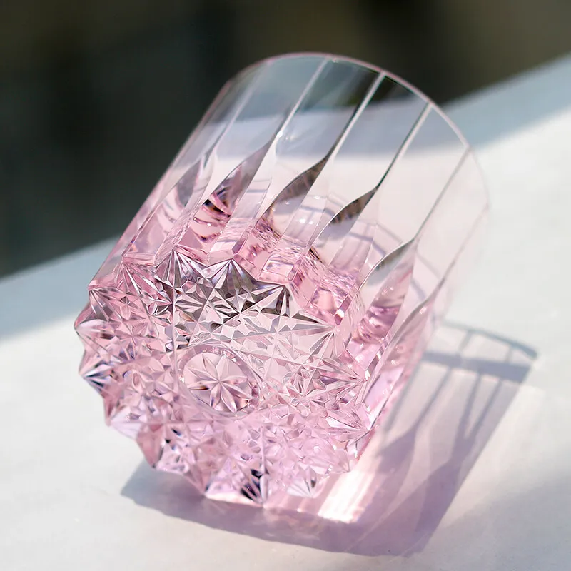 HIGH QUALITY K9 CRYSTAL - Crafted from premium K9 crystal, these old-fashioned cocktail glasses boast unique designs with hand-cut textures and distinctive patterns, adding an eternal touch of sophistication to any occasion.;STURDY HEAVY DUTY BASE DESIGN - Experience excellent quality with these whiskey glasses featuring sturdy, heavy bases to prevent tipping over. Their beautiful design and solid construction ensure a comfortable and enjoyable drinking experience.;UNIQUE AND STYLISH DESIGN - Elevate your cocktail game with these stunning old-fashioned glasses. Their classic design and decent thickness not only enhance comfort but also add a touch of class to any setting, making them a gorgeous addition to your collection.;K9 MATERIAL ADVANTAGES - Crafted from K9 material, these glasses offer exceptional clarity, high transmittance, and superior hardness compared to ordinary whiskey glasses. The curved surfaces ensure smooth light transmission, reminiscent of a fluorescent lamp's glow.;MODERN ART DECO INSPIRATION - Inspired by Art Deco influences, this cut glassware set offers a contemporary twist on timeless style. Perfect for dinner parties, cocktail hours, or everyday use, these glasses add a touch of elegance to any gathering.;LUXURIOUS GIFT PACKAGING - Each whiskey glass tumbler is meticulously packaged in an elegant gift box, ensuring safe delivery to your doorstep. Whether it's a birthday, housewarming, wedding, or Christmas, these glasses make for an excellent gift choice, guaranteed to impress any recipient.